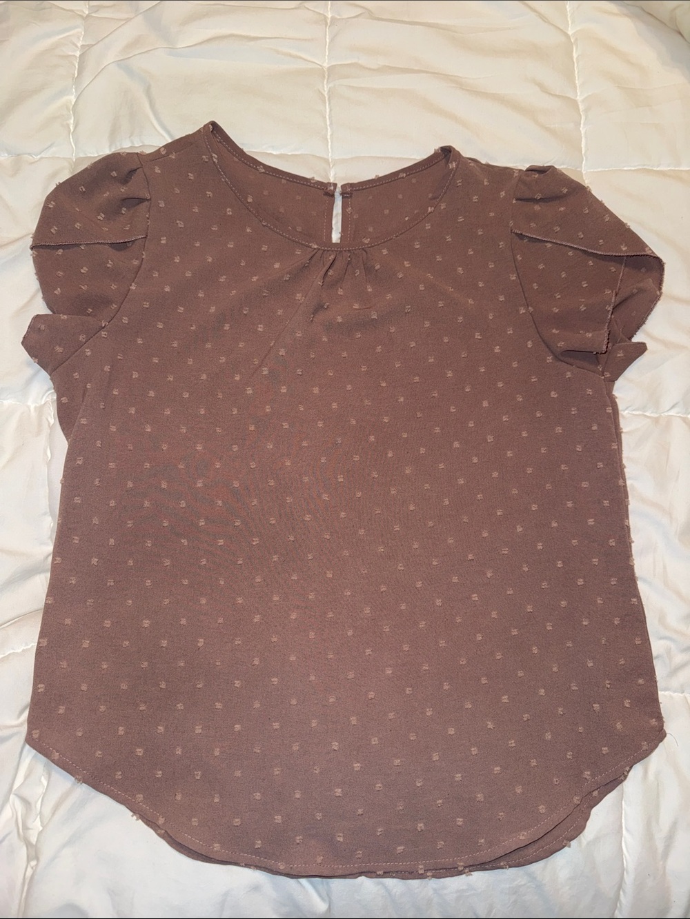 Women’s - size large -  pink/mauve Short-Sleeve - Dot Top